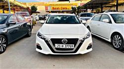 نيسان ألتيما